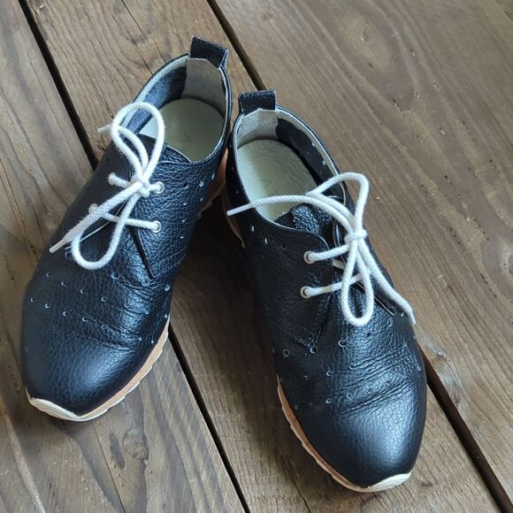 Ateliers Leather Sneakers 5.5 - Picture 1 of 9